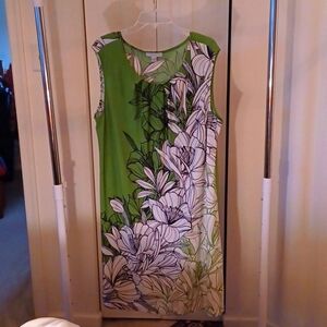Green floral sleeveless jersey dress